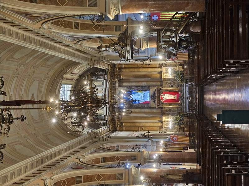 The inside of the Cathedral of Santiago