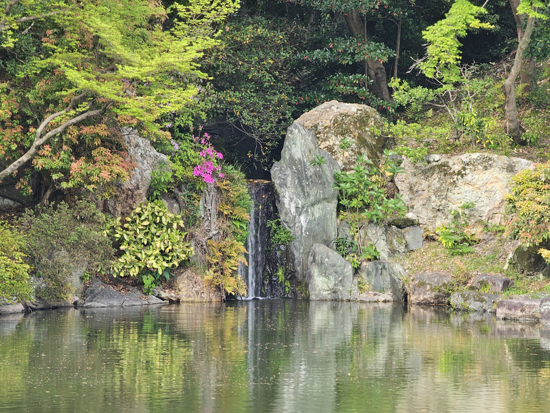 Kyoto Sento Imperial Palace south pond waterfall