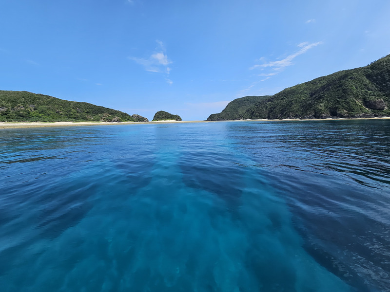 A view of Gishippu Island following the dives